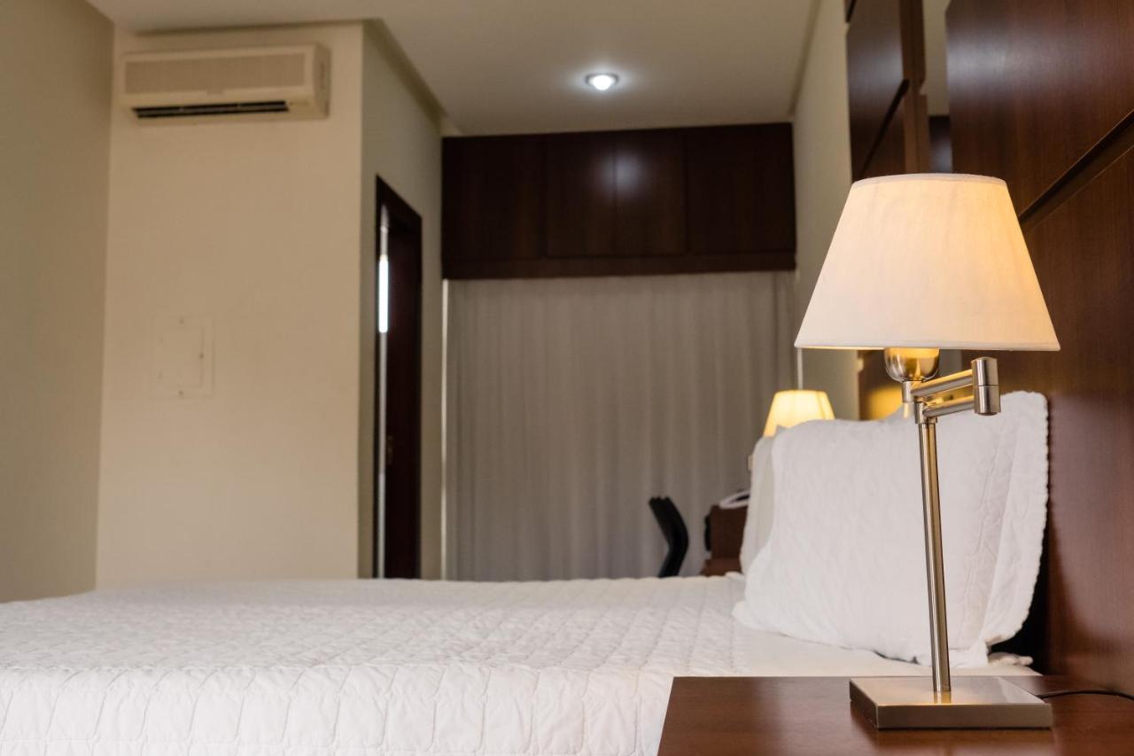 Ibituruna Center Hotel 고베르나도르 발라다레스 외부 사진