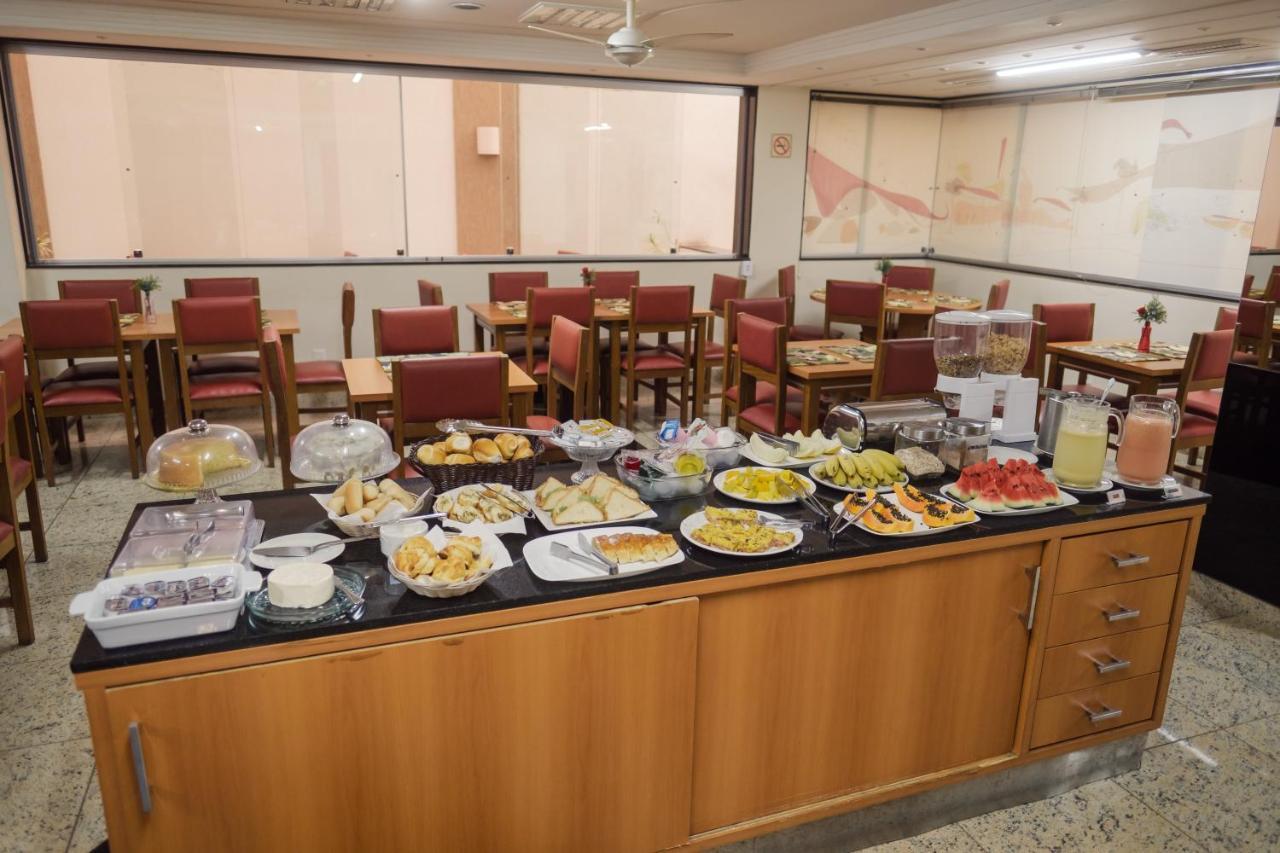 Ibituruna Center Hotel 고베르나도르 발라다레스 외부 사진